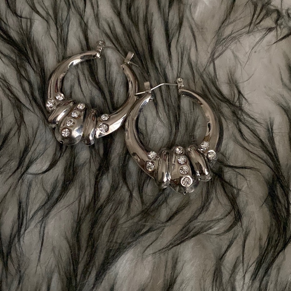 NWT hoop earrings silver tone with rhinestones